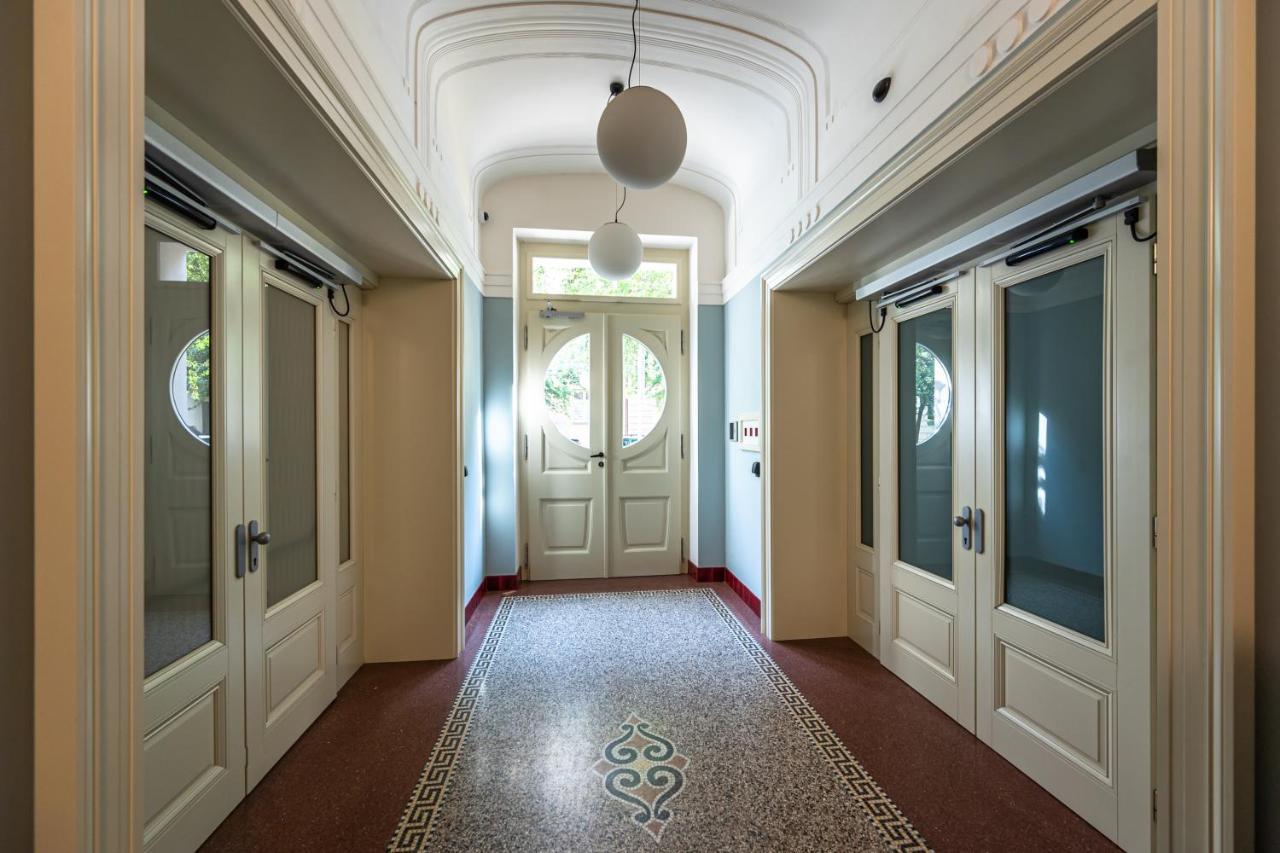 Wishlist Old Residences - U Obecního Dvora 1 Apartment *
