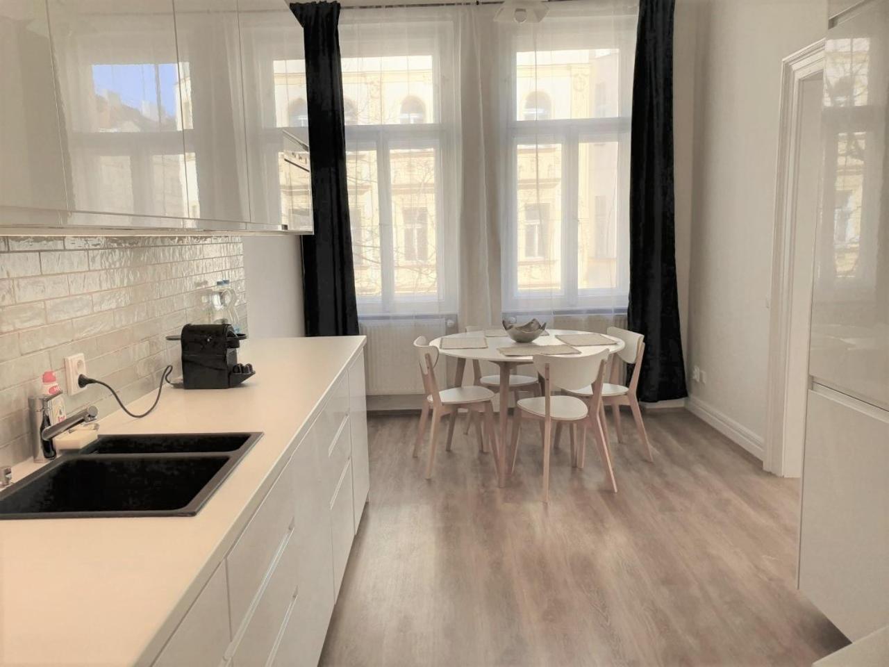 Wishlist Old Residences - U Obecního Dvora 1 Apartment